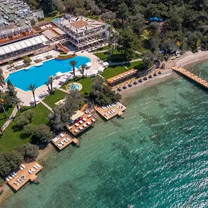 Doubletree By Hilton Bodrum Isil Club Ultra Resort